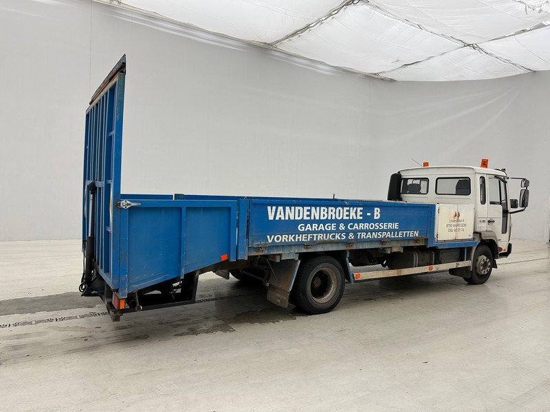 Volvo FL 180 - מזהיר: תמונה 4 Volvo FL 180 - מזהיר: תמונה 4
