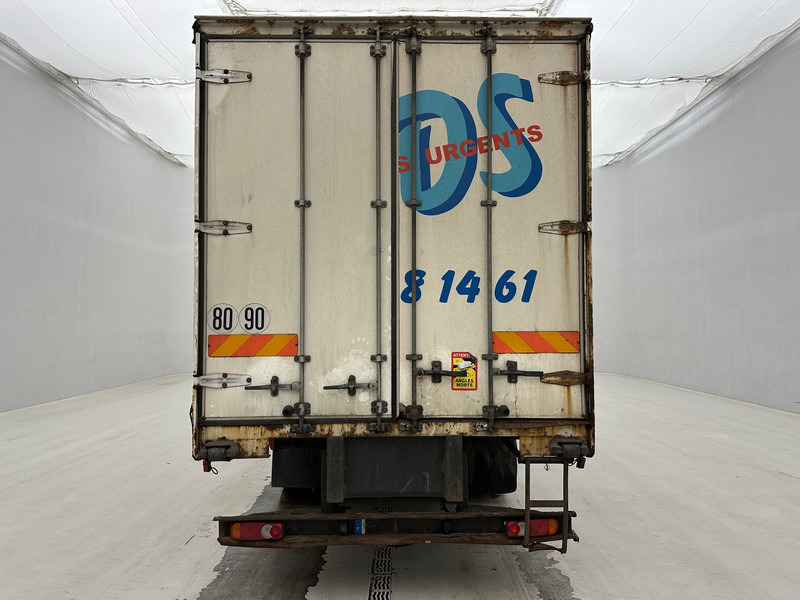 Volvo FL 250 - משאית וילונות צד: תמונה 5 Volvo FL 250 - משאית וילונות צד: תמונה 5
