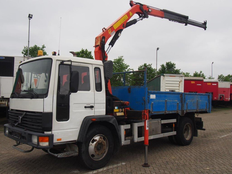 Volvo FL6.180* - מזהיר, משאית מנוף: תמונה 2 Volvo FL6.180* - מזהיר, משאית מנוף: תמונה 2