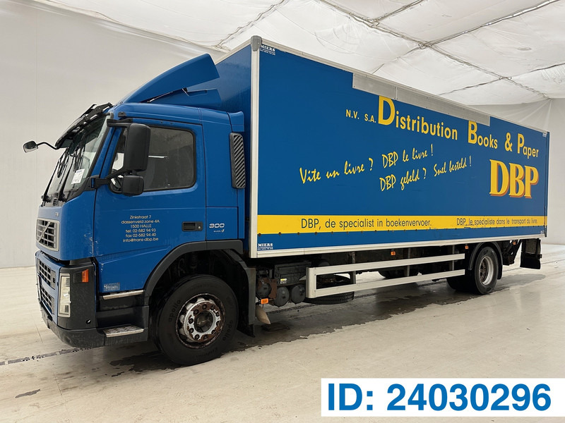 Volvo FM 300 - משאית תיבה: תמונה 1 Volvo FM 300 - משאית תיבה: תמונה 1