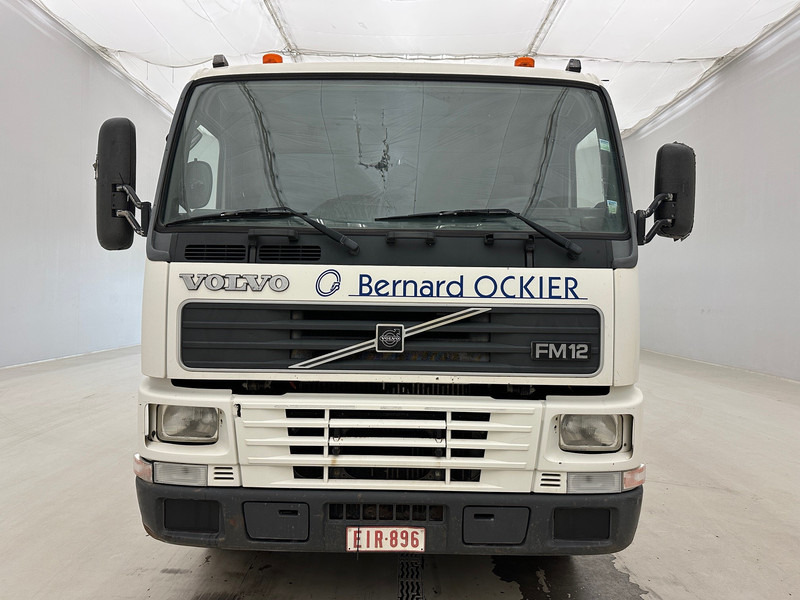 Volvo FM12.380 - 6x4 - משאית הרמת וו: תמונה 2 Volvo FM12.380 - 6x4 - משאית הרמת וו: תמונה 2