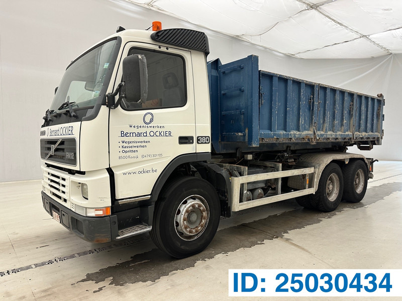Volvo FM12.380 - 6x4 - משאית הרמת וו: תמונה 1 Volvo FM12.380 - 6x4 - משאית הרמת וו: תמונה 1