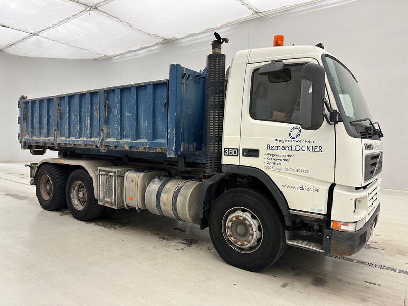 Volvo FM12.380 - 6x4 - משאית הרמת וו: תמונה 3 Volvo FM12.380 - 6x4 - משאית הרמת וו: תמונה 3