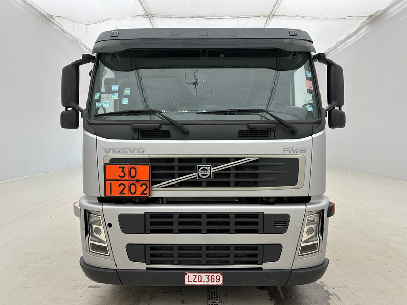 Volvo FM9.260 - משאית מכל: תמונה 2 Volvo FM9.260 - משאית מכל: תמונה 2