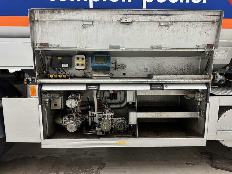 Volvo FM9.260 - משאית מכל: תמונה 4 Volvo FM9.260 - משאית מכל: תמונה 4
