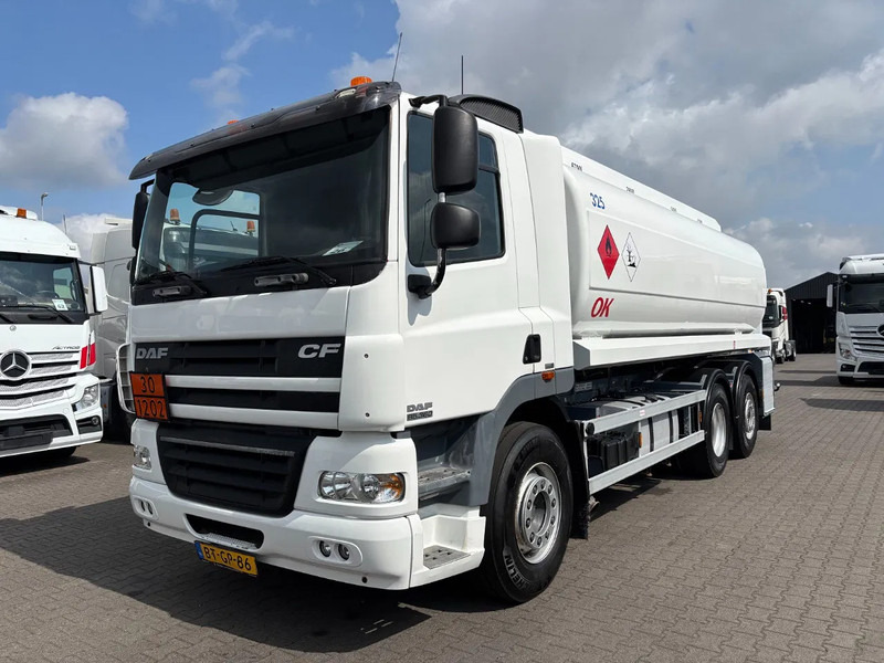 DAF CF 85.360 6X2 Euro 5 21300 Liter Fueltank - משאית מכל: תמונה 1 DAF CF 85.360 6X2 Euro 5 21300 Liter Fueltank - משאית מכל: תמונה 1