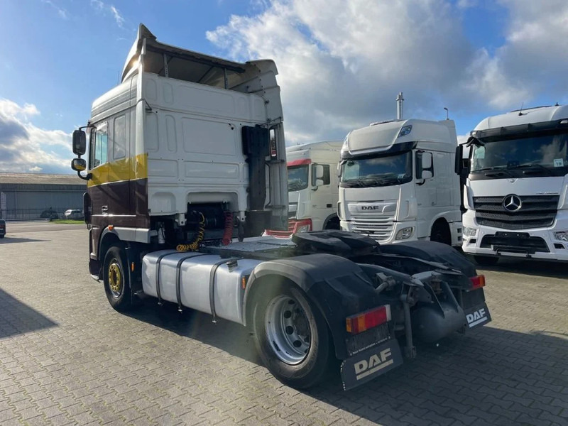DAF XF 105.410 Spacecab Euro 5 - יחידת טרקטור: תמונה 3 DAF XF 105.410 Spacecab Euro 5 - יחידת טרקטור: תמונה 3