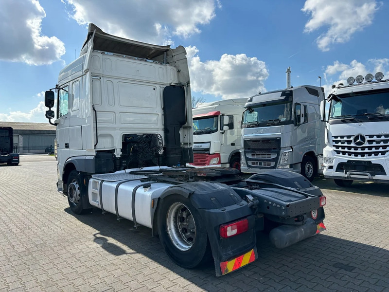 DAF XF 460 Spacecab Euro 6 - יחידת טרקטור: תמונה 3 DAF XF 460 Spacecab Euro 6 - יחידת טרקטור: תמונה 3
