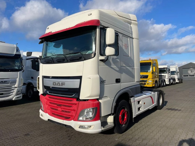 DAF XF 460 Spacecab Euro 6 - יחידת טרקטור: תמונה 1 DAF XF 460 Spacecab Euro 6 - יחידת טרקטור: תמונה 1