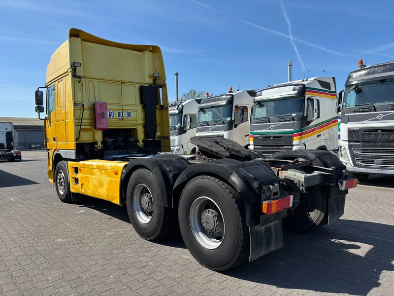 DAF XF 95.530 6X4 Super Spacecab Steelsuspension Manual geabox Euro 3 - יחידת טרקטור: תמונה 3 DAF XF 95.530 6X4 Super Spacecab Steelsuspension Manual geabox Euro 3 - יחידת טרקטור: תמונה 3