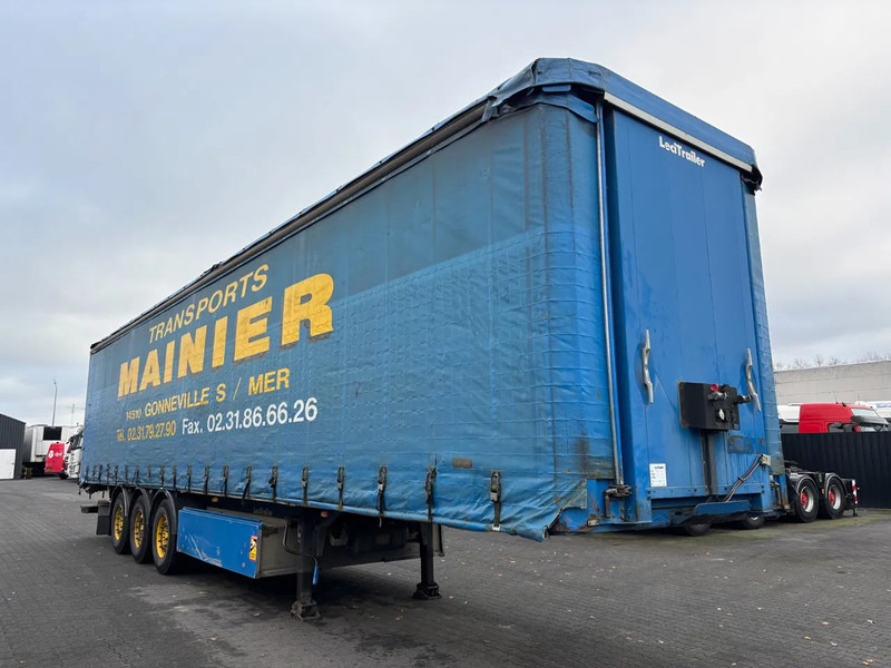 Lecitrailer 3 Axles Tail lift - סמיטריילר עם וילונות צד: תמונה 2 Lecitrailer 3 Axles Tail lift - סמיטריילר עם וילונות צד: תמונה 2