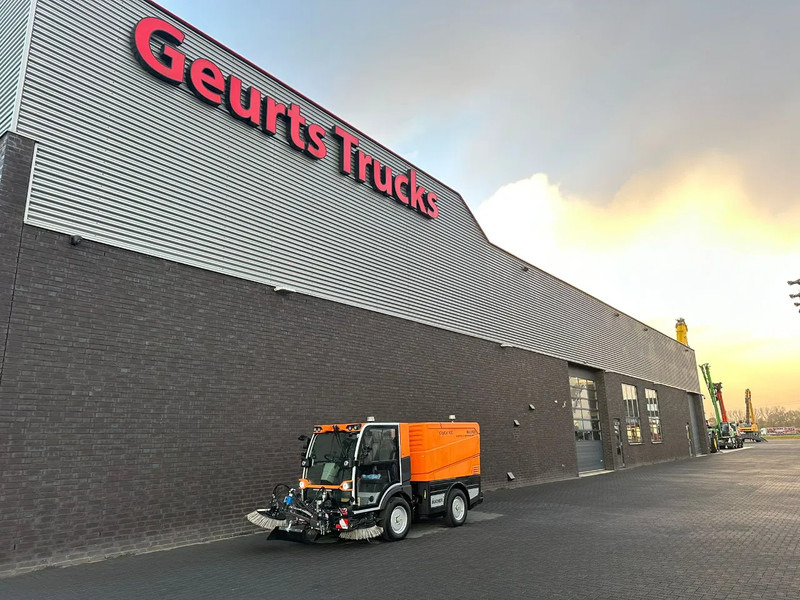 Bucher CITYCAT V20 - מטאטא כבישים: תמונה 2 Bucher CITYCAT V20 - מטאטא כבישים: תמונה 2