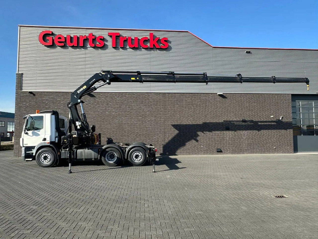 DAF CF 85 410 6X2 + HIAB 422EP-5 HIPRO TREKKER/SATTE - משאית מנוף: תמונה 1 DAF CF 85 410 6X2 + HIAB 422EP-5 HIPRO TREKKER/SATTE - משאית מנוף: תמונה 1