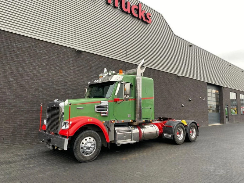 Freightliner CORONADA 6X4 EURO 6 TREKKER/TRACTOR/SATTELZUGMASCHINE/SHOWTRUCK - יחידת טרקטור: תמונה 2 Freightliner CORONADA 6X4 EURO 6 TREKKER/TRACTOR/SATTELZUGMASCHINE/SHOWTRUCK - יחידת טרקטור: תמונה 2