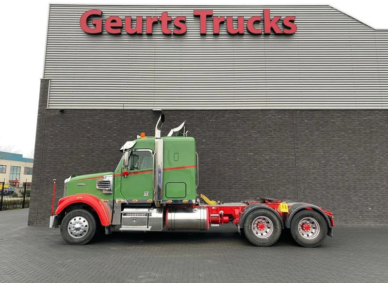 Freightliner CORONADA 6X4 EURO 6 TREKKER/TRACTOR/SATTELZUGMASCHINE/SHOWTRUCK - יחידת טרקטור: תמונה 1 Freightliner CORONADA 6X4 EURO 6 TREKKER/TRACTOR/SATTELZUGMASCHINE/SHOWTRUCK - יחידת טרקטור: תמונה 1