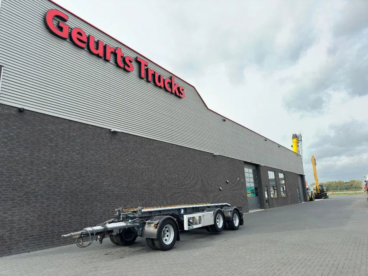 GS Meppel AC 3000 3-ASSIGE CONTAINER AANHANGER - קרון נגרר מתגלגל/ מדלג: תמונה 2 GS Meppel AC 3000 3-ASSIGE CONTAINER AANHANGER - קרון נגרר מתגלגל/ מדלג: תמונה 2