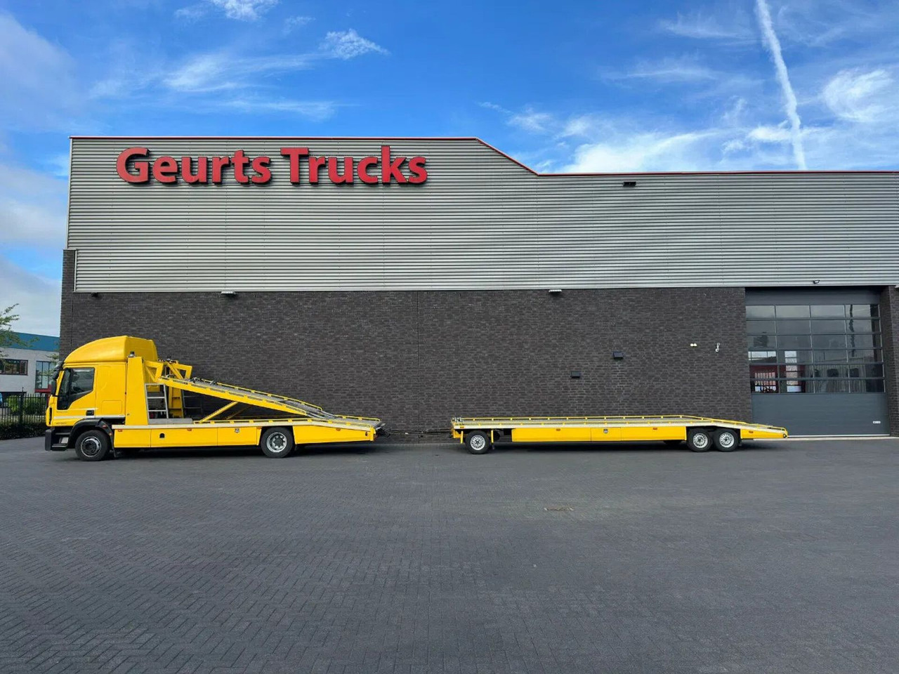 Iveco EuroCargo 120 -280 4X2 WITTEVEEN AUTOTRANSPORTER - משאית הובלה אוטומטית: תמונה 2 Iveco EuroCargo 120 -280 4X2 WITTEVEEN AUTOTRANSPORTER - משאית הובלה אוטומטית: תמונה 2