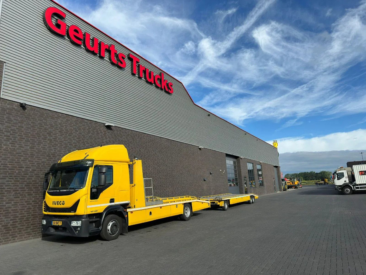 Iveco EuroCargo 120 -280 4X2 WITTEVEEN AUTOTRANSPORTER - משאית הובלה אוטומטית: תמונה 4 Iveco EuroCargo 120 -280 4X2 WITTEVEEN AUTOTRANSPORTER - משאית הובלה אוטומטית: תמונה 4