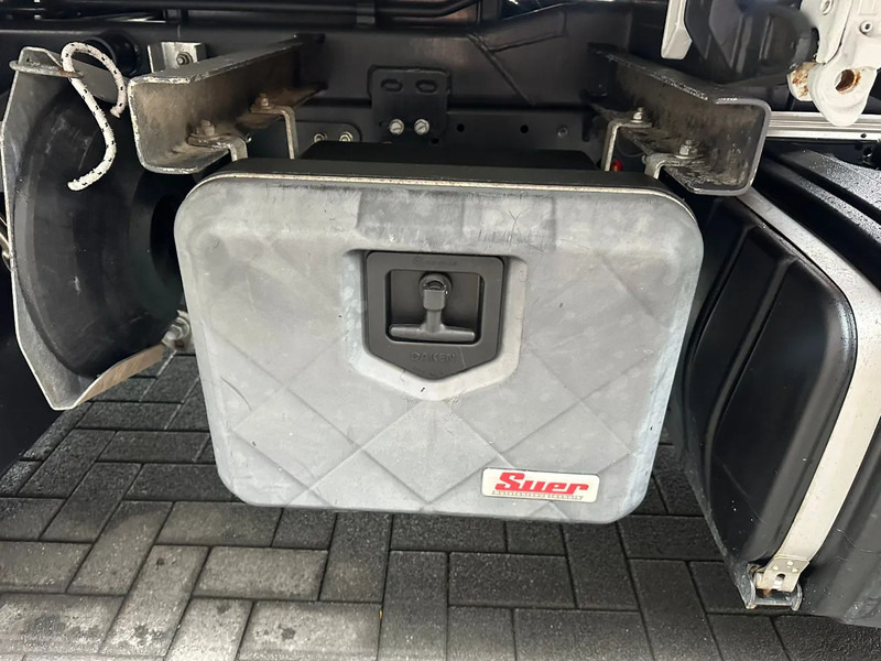 מזהיר, משאית מנוף Iveco Eurocargo 80-220: תמונה 17 מזהיר, משאית מנוף Iveco Eurocargo 80-220: תמונה 17