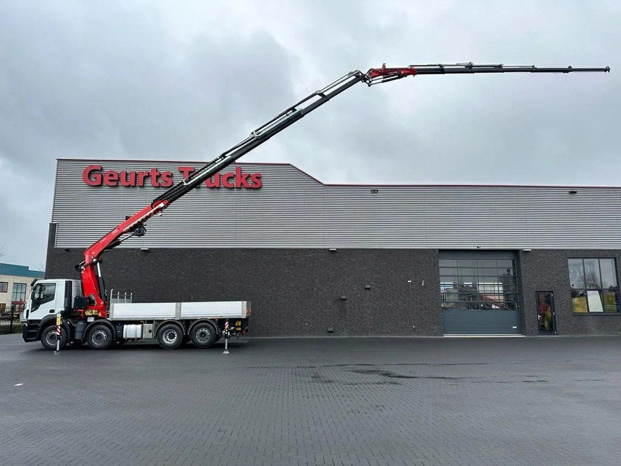 Iveco Stralis 480 X-WAY 8X2 + FASSI 545RA.2.26 + JIB L - משאית מנוף: תמונה 1 Iveco Stralis 480 X-WAY 8X2 + FASSI 545RA.2.26 + JIB L - משאית מנוף: תמונה 1