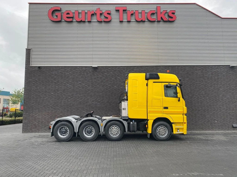 Mercedes-Benz Actros 4165 V8 8X4 SLT TITAN HEAVY DUTY TRACTOR / SCHWERLAST SATTELZUGMASCHINE 250 TON - יחידת טרקטור: תמונה 4 Mercedes-Benz Actros 4165 V8 8X4 SLT TITAN HEAVY DUTY TRACTOR / SCHWERLAST SATTELZUGMASCHINE 250 TON - יחידת טרקטור: תמונה 4