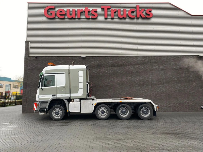 Mercedes-Benz Actros 4360 V8 8X6 V8 SLT TITAN HEAVY DUTY TRACTOR 250 TON - יחידת טרקטור: תמונה 1 Mercedes-Benz Actros 4360 V8 8X6 V8 SLT TITAN HEAVY DUTY TRACTOR 250 TON - יחידת טרקטור: תמונה 1