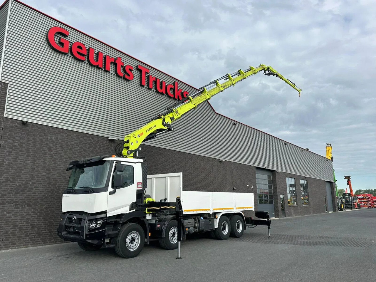 Renault C460 8X4 + HIAB X-HIPRO 548 E-7 MET JIB KRAAN / - משאית מנוף: תמונה 2 Renault C460 8X4 + HIAB X-HIPRO 548 E-7 MET JIB KRAAN / - משאית מנוף: תמונה 2