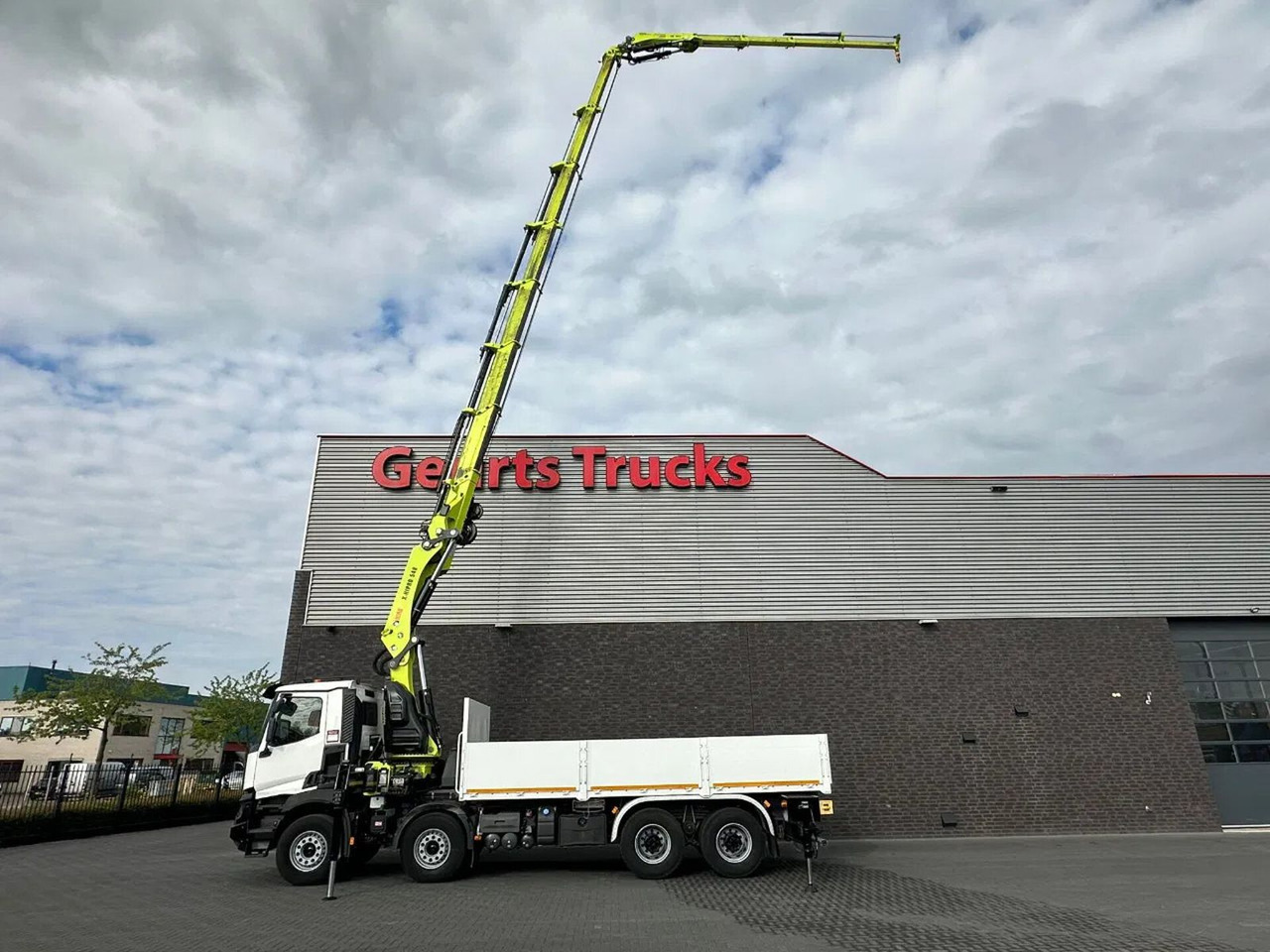 Renault C460 8X4 + HIAB X-HIPRO 548 E-7 MET JIB KRAAN / - משאית מנוף: תמונה 4 Renault C460 8X4 + HIAB X-HIPRO 548 E-7 MET JIB KRAAN / - משאית מנוף: תמונה 4