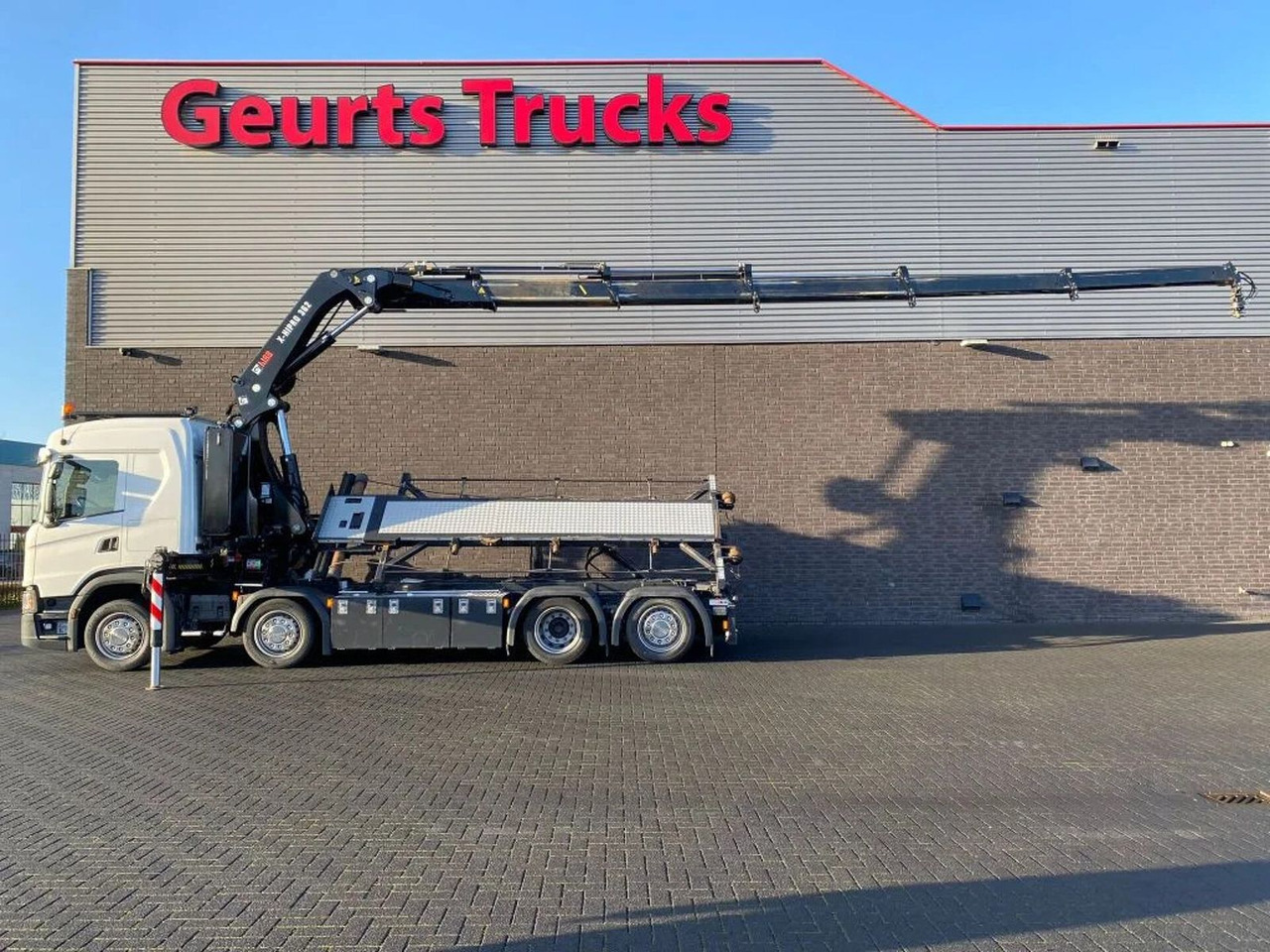 Scania G500 NGS 8X2 MET 3 ZIJDIGE KABELSYSTEEM + HIAB 3 - משאית הרמת וו, משאית מנוף: תמונה 4 Scania G500 NGS 8X2 MET 3 ZIJDIGE KABELSYSTEEM + HIAB 3 - משאית הרמת וו, משאית מנוף: תמונה 4