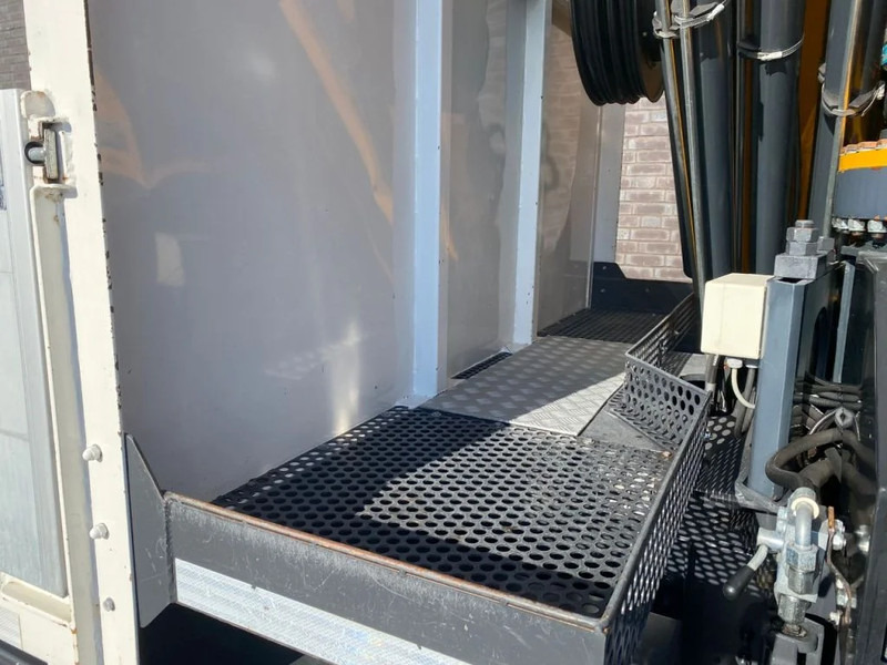 משאית מנוף Scania P250 6X2 + COPMA 510.7 + JIB J4 KRAAN/KRAN/CRANE/MONTAGEKRAN/DACHDECKERKRAN/DAKWERKEN/ROOF CRANE: תמונה 17 משאית מנוף Scania P250 6X2 + COPMA 510.7 + JIB J4 KRAAN/KRAN/CRANE/MONTAGEKRAN/DACHDECKERKRAN/DAKWERKEN/ROOF CRANE: תמונה 17