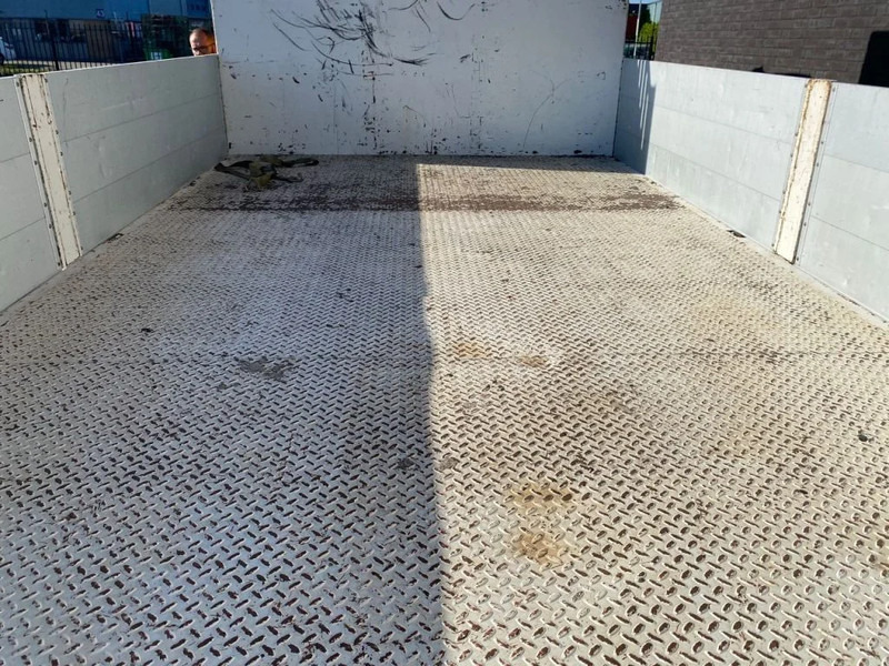 משאית מנוף Scania P250 6X2 + COPMA 510.7 + JIB J4 KRAAN/KRAN/CRANE/MONTAGEKRAN/DACHDECKERKRAN/DAKWERKEN/ROOF CRANE: תמונה 18 משאית מנוף Scania P250 6X2 + COPMA 510.7 + JIB J4 KRAAN/KRAN/CRANE/MONTAGEKRAN/DACHDECKERKRAN/DAKWERKEN/ROOF CRANE: תמונה 18