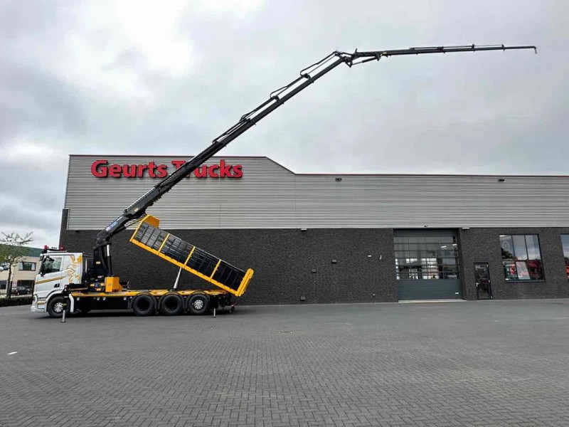 Scania R530 V8 NGS 8X4 TRIDEM MET HYVA 2Z KIPPER + HMF 5020-K6 + JIB FJ1000-K5 KRAAN/KRAN/CRANE/GRUA - מזהיר, משאית מנוף: תמונה 1 Scania R530 V8 NGS 8X4 TRIDEM MET HYVA 2Z KIPPER + HMF 5020-K6 + JIB FJ1000-K5 KRAAN/KRAN/CRANE/GRUA - מזהיר, משאית מנוף: תמונה 1