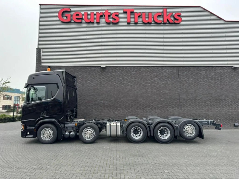 Scania R540 NGS 10X4 TRIDEM CHASSIS NIEUW/NEUE/NEW FULL OPTIONS 2X IN STOCK !!! - משאית עם שלדת תא: תמונה 1 Scania R540 NGS 10X4 TRIDEM CHASSIS NIEUW/NEUE/NEW FULL OPTIONS 2X IN STOCK !!! - משאית עם שלדת תא: תמונה 1