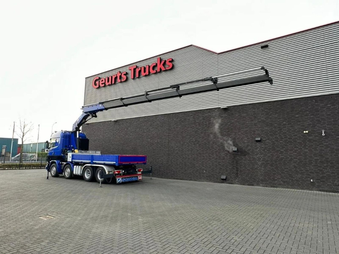 Scania R580 V8 8X4 TREKKER-BAKWAGEN COMBI + HMF 4020-K5 - משאית מנוף: תמונה 4 Scania R580 V8 8X4 TREKKER-BAKWAGEN COMBI + HMF 4020-K5 - משאית מנוף: תמונה 4