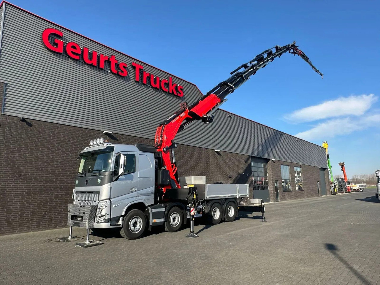 Volvo FH 500 8X4 RF-RT40G FASSI F1450R.2.8 + JIB L826 - משאית מנוף: תמונה 3 Volvo FH 500 8X4 RF-RT40G FASSI F1450R.2.8 + JIB L826 - משאית מנוף: תמונה 3