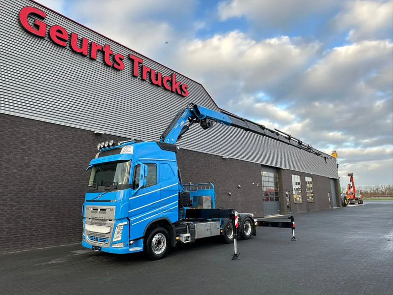 Volvo FH 540 6X4 + FASSI F545RA.2.28 KRAAN/KRAN/CRANE/GRUA - משאית מנוף: תמונה 2 Volvo FH 540 6X4 + FASSI F545RA.2.28 KRAAN/KRAN/CRANE/GRUA - משאית מנוף: תמונה 2