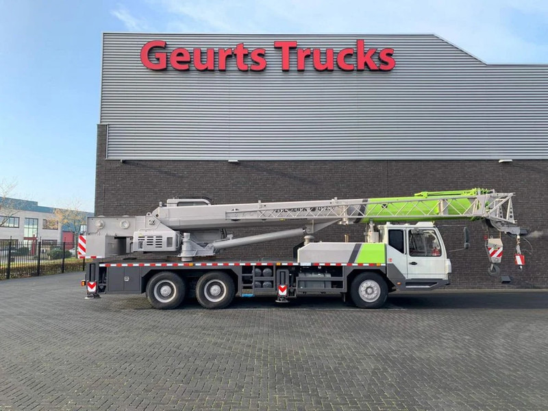Zoomlion QY25V51.5 25 TONS CRANE/KRAN/GRUA/KRAAN - עגורן לכל שטח: תמונה 4 Zoomlion QY25V51.5 25 TONS CRANE/KRAN/GRUA/KRAAN - עגורן לכל שטח: תמונה 4