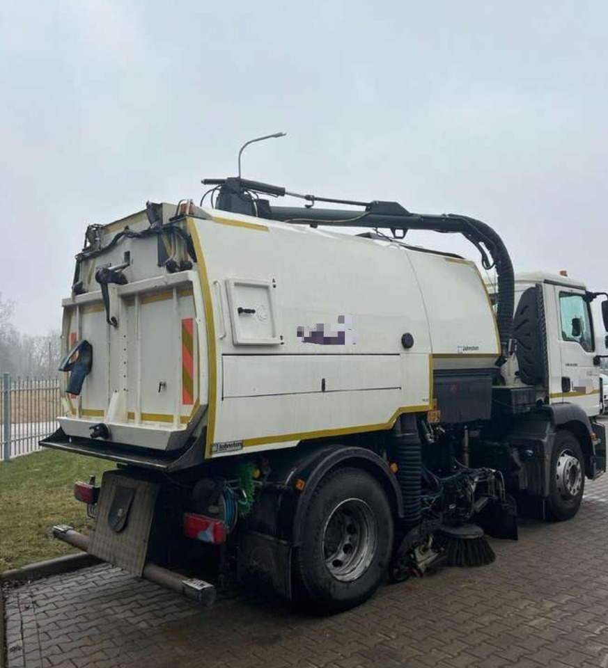 JOHNSTON VT651 - מטאטא כבישים: תמונה 2 JOHNSTON VT651 - מטאטא כבישים: תמונה 2