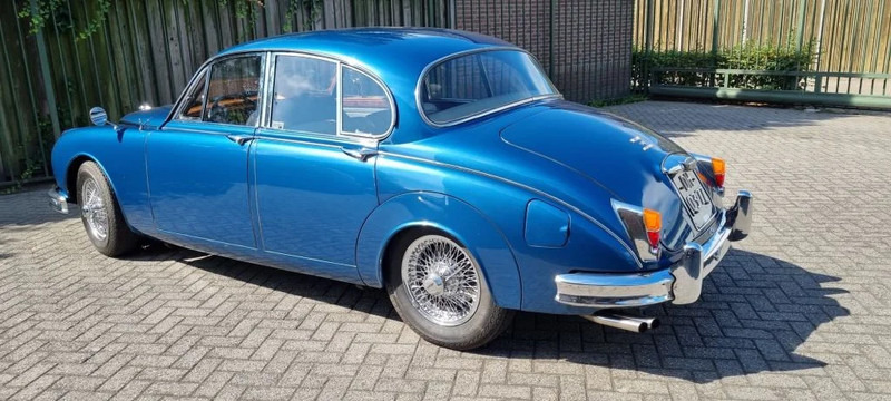 Jaguar MK11-3.8 Automatic MK 11 - סדאן: תמונה 2 Jaguar MK11-3.8 Automatic MK 11 - סדאן: תמונה 2