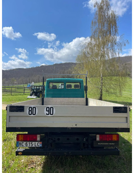 Mercedes-Benz 612 MANUEL gearbox - משאית תיבה: תמונה 5 Mercedes-Benz 612 MANUEL gearbox - משאית תיבה: תמונה 5