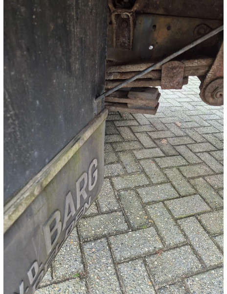Mercedes-Benz 811. steel suspension - משאית צד נופל/ שטוחה: תמונה 5 Mercedes-Benz 811. steel suspension - משאית צד נופל/ שטוחה: תמונה 5