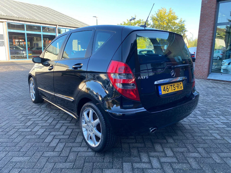 Mercedes-Benz A-Klasse 170 Automaat,Avantgarde. - מכונית: תמונה 5 Mercedes-Benz A-Klasse 170 Automaat,Avantgarde. - מכונית: תמונה 5