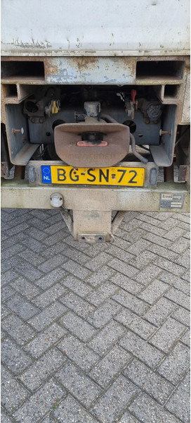 Mercedes-Benz Atego 1823... euro 2 manuel gierbox - משאית תיבה: תמונה 5 Mercedes-Benz Atego 1823... euro 2 manuel gierbox - משאית תיבה: תמונה 5