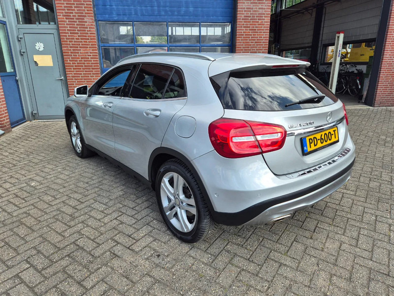 Mercedes-Benz GLA 200 automaat AMG Prestige - מכונית: תמונה 2 Mercedes-Benz GLA 200 automaat AMG Prestige - מכונית: תמונה 2