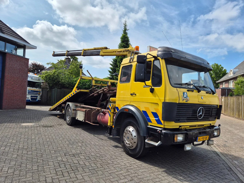 Mercedes-Benz SK 1420 afzetbak.kraan.lier..... Bergingswagen - משאית גרירה: תמונה 1 Mercedes-Benz SK 1420 afzetbak.kraan.lier..... Bergingswagen - משאית גרירה: תמונה 1