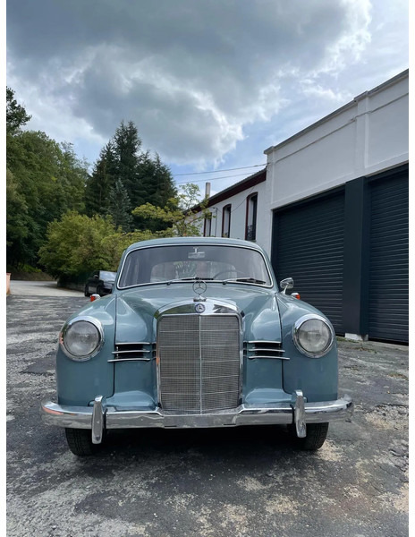 Mercedes-Benz ponton geheel gerestaureerd 180 - מכונית: תמונה 3 Mercedes-Benz ponton geheel gerestaureerd 180 - מכונית: תמונה 3