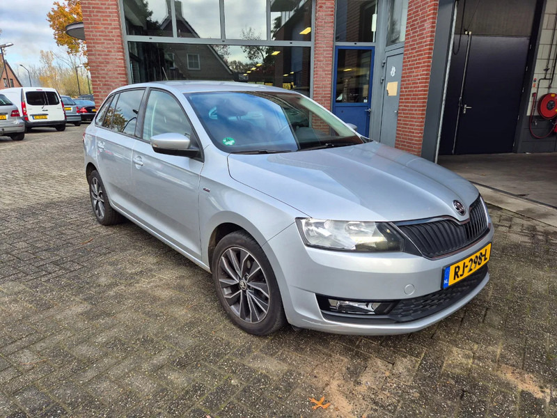 Škoda Rapid . automaat Spaceback 1.0TSI Greentech Drive - האצ'בק: תמונה 3 Škoda Rapid . automaat Spaceback 1.0TSI Greentech Drive - האצ'בק: תמונה 3