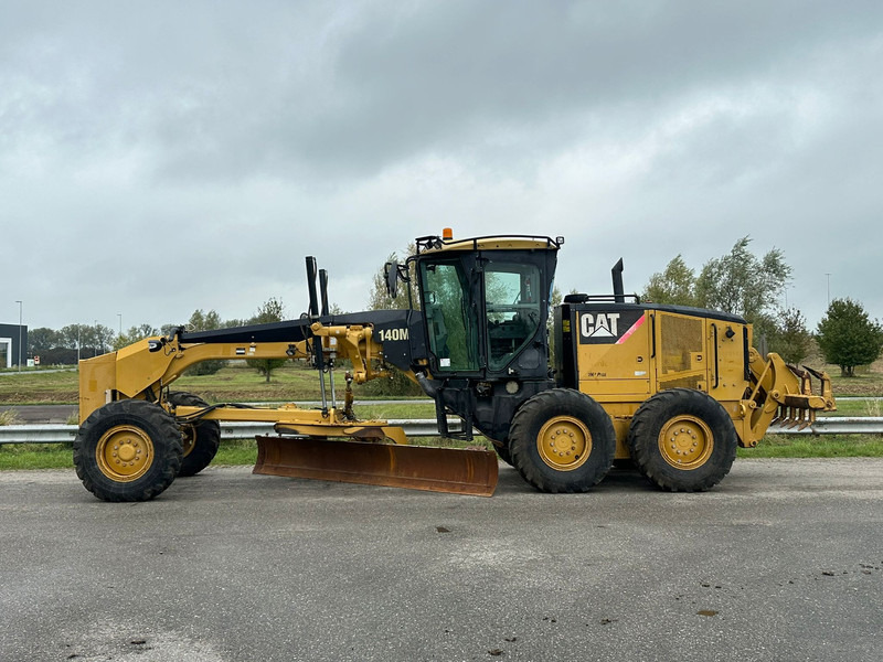 Caterpillar 140M Ripper + Pushblock - מפלסת: תמונה 1 Caterpillar 140M Ripper + Pushblock - מפלסת: תמונה 1