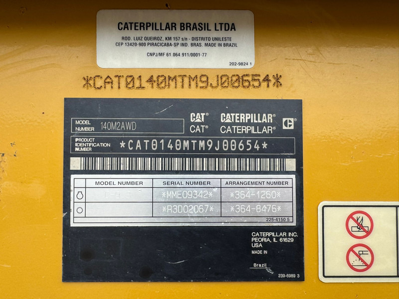מפלסת Caterpillar 140M2 AWD: תמונה 14
