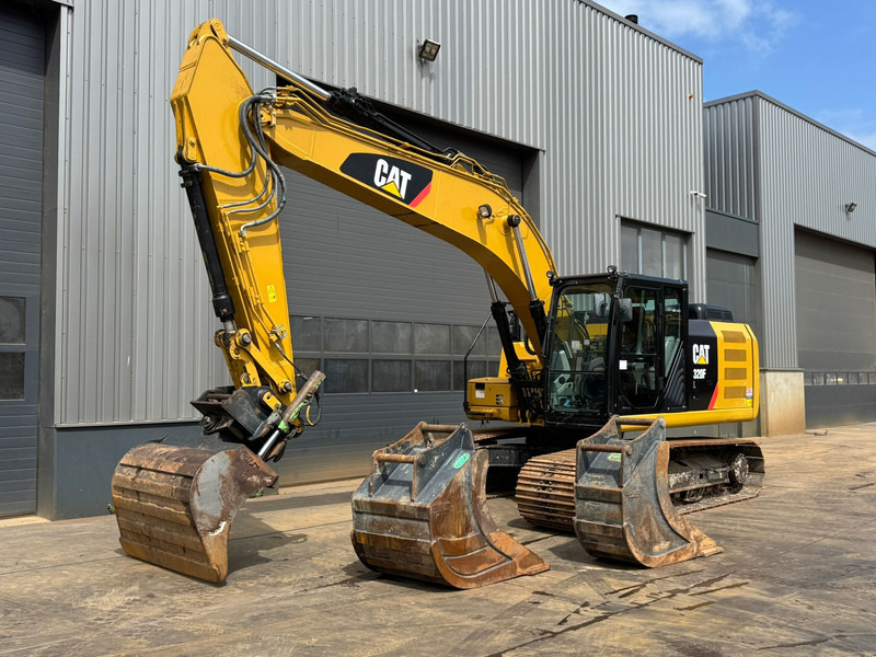 Caterpillar 320FL incl. 3 x Bucket - מחפר סורק: תמונה 2 Caterpillar 320FL incl. 3 x Bucket - מחפר סורק: תמונה 2